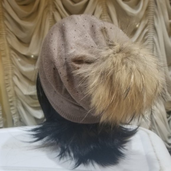 REAL raccoon pompom rhinestone hat - Picture 5 of 8